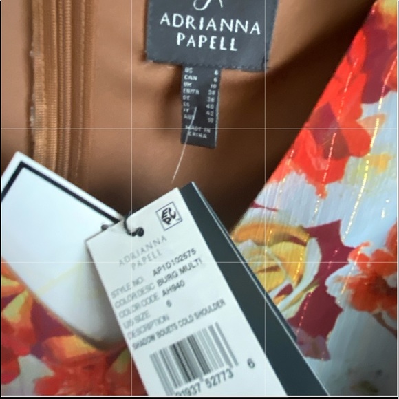 Adrianna Papell w/ additional ruffle on long sleeve dress. With Spaghetti belt. - Picture 2 of 5